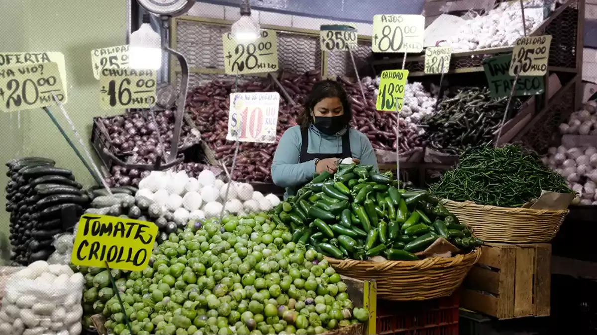 Niegan extorsiones en mercados locales; autoridades municipales no tienen reportes oficiales