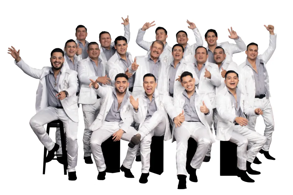 Fiesta, banda y bienvenida: así recibió la BUAP a sus nuevos estudiantes